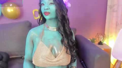    online show from October 11, 2025, 9:02 pm