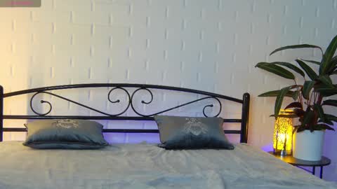 Liana online show from March 8, 2025, 5:11 pm