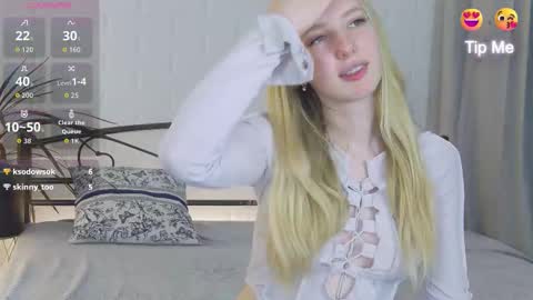 Liana online show from October 15, 2025, 8:09 pm