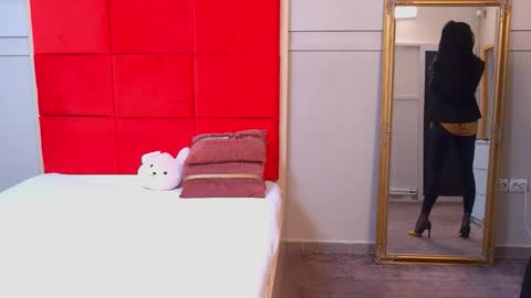 LanaBanner online show from January 12, 2026, 7:02 am