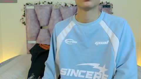 Snapshot of lana_bennett69 chatting on October 28, 2025, 10:19 am Lana online show from October 28, 2025, 10:19 am