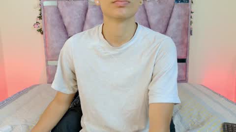 Snapshot of lana_bennett69 chatting on October 31, 2025, 10:27 am Lana online show from October 31, 2025, 10:27 am