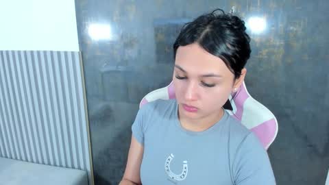 Lana online show from October 10, 2025, 8:19 pm