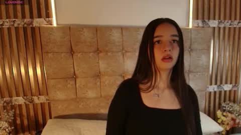 Lana online show from February 7, 2026, 5:44 am