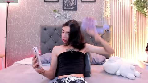 lana_gill online show from April 12, 2026, 4:56 pm