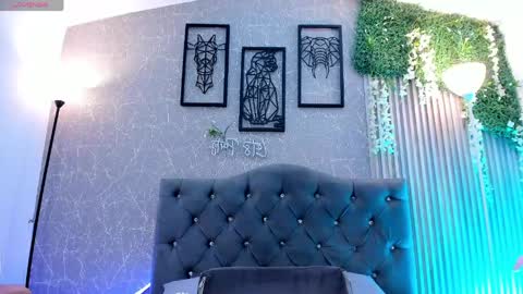 lana_gill online show from May 19, 2026, 1:56 am