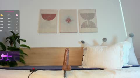 lana_kane_ online show from December 16, 2024, 2:27 pm