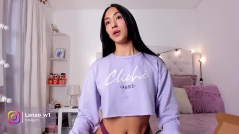 Lana Owens online show from October 14, 2025, 10:54 pm