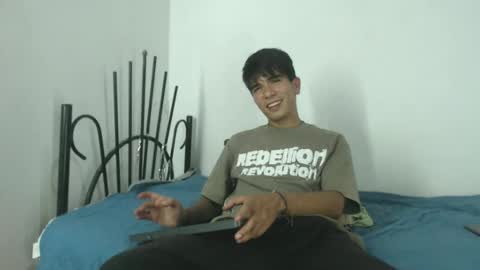 lana_robertt online show from May 11, 2026, 4:40 am