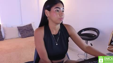 katiuska online show from October 18, 2025, 4:04 am