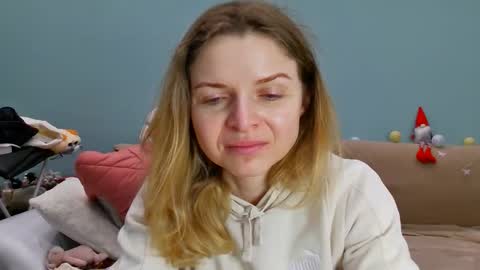 Snapshot of lanaangeldream chatting on March 8, 2026, 12:42 pm Lana online show from March 8, 2026, 12:42 pm