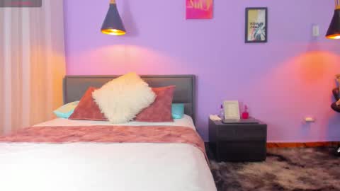 Lana Blake online show from February 25, 2026, 12:04 pm