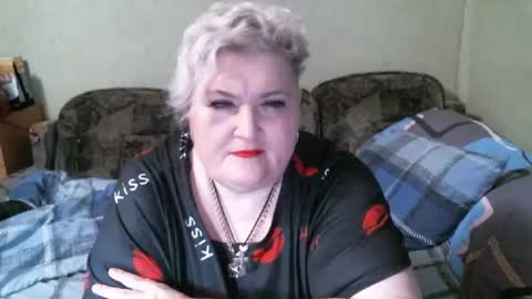 lanacat555 online show from September 17, 2025, 12:12 am