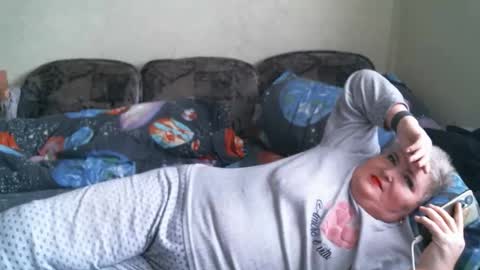 lanacat555 online show from April 19, 2026, 8:02 am