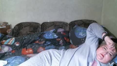 lanacat555 online show from April 19, 2026, 6:10 pm