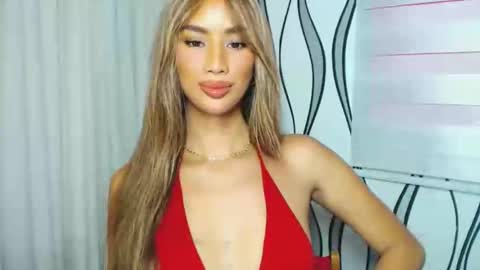 Lana online show from December 19, 2024, 11:57 pm