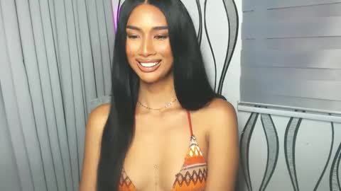 Lana online show from February 11, 2025, 11:33 pm