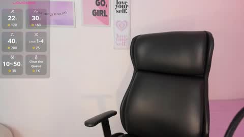 LanaJones online show from February 3, 2026, 1:05 pm