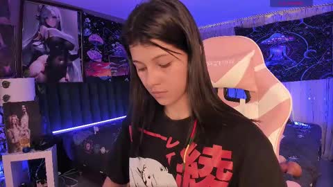 L A N A  online show from February 21, 2025, 9:22 pm