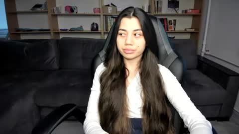 Snapshot of lanalandd chatting on July 10, 2026, 6:32 pm Lana online show from July 10, 2026, 6:32 pm