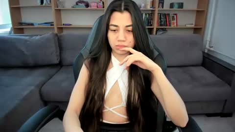 Snapshot of lanalandd chatting on July 16, 2026, 2:34 pm Lana online show from July 16, 2026, 2:34 pm
