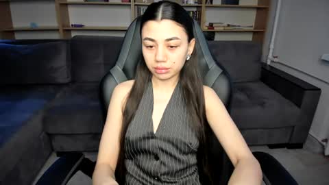 Snapshot of lanalandd chatting on July 19, 2026, 5:38 pm Lana online show from July 19, 2026, 5:38 pm