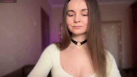 Lana online show from April 21, 2026, 12:44 pm