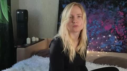 LanaviSmith online show from October 13, 2025, 6:13 am