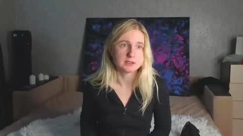 LanaviSmith online show from October 28, 2025, 6:17 am