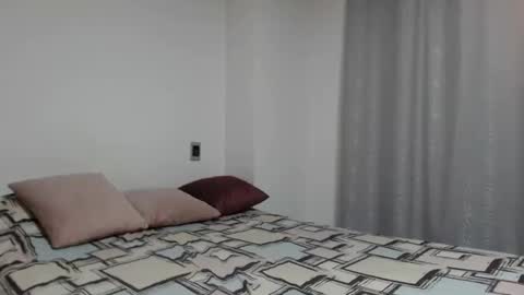 lanawinters1 online show from February 26, 2026, 2:21 am