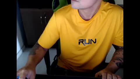 Snapshot of landaw chatting on June 8, 2026, 3:01 pm Landaw online show from June 8, 2026, 3:01 pm