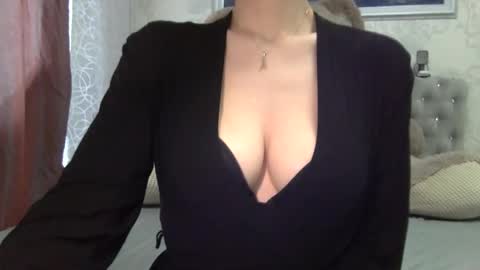 langoria online show from April 2, 2026, 8:12 am