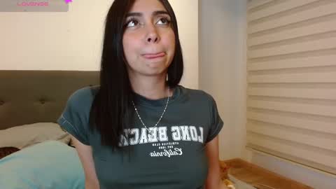 Valen and George online show from February 13, 2025, 7:31 pm