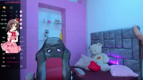 lanna1_ online show from October 22, 2025, 12:27 pm