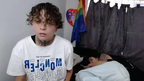 LANNIE   online show from January 5, 2025, 9:57 pm