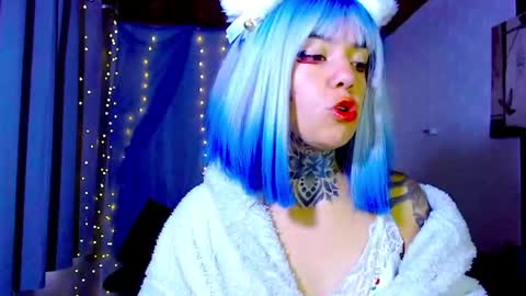 Snapshot of lannie_gonzales chatting on May 6, 2026, 12:43 pm LANNIE online show from May 6, 2026, 12:43 pm