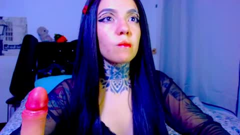 Snapshot of lannie_gonzales chatting on May 23, 2026, 12:05 am LANNIE online show from May 23, 2026, 12:05 am
