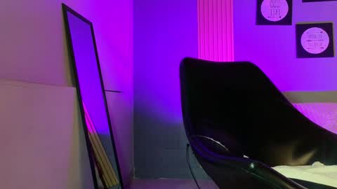 la paisita  online show from January 31, 2025, 6:24 am