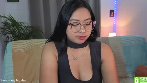 Lara  online show from April 14, 2026, 12:16 am