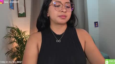 Lara  online show from April 24, 2026, 11:18 pm