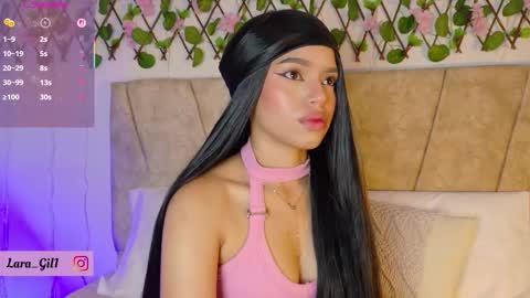 Lara Gill online show from September 18, 2025, 12:40 pm