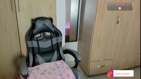 Snapshot of lara_rose1 chatting on January 16, 2026, 7:34 am LARA ROSE online show from January 16, 2026, 7:34 am