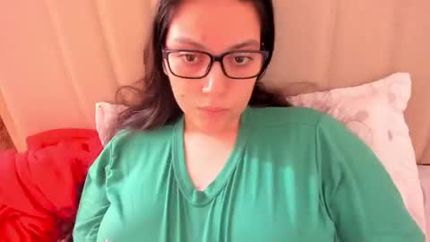 lara online show from April 21, 2026, 3:28 pm