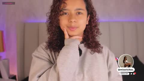   online show from November 21, 2025, 11:53 am