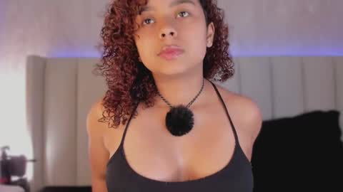   online show from November 23, 2025, 2:06 pm