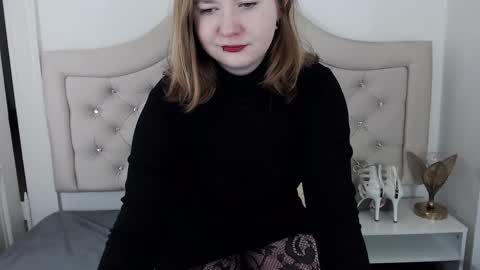 LaraFlirt online show from December 30, 2024, 10:34 pm