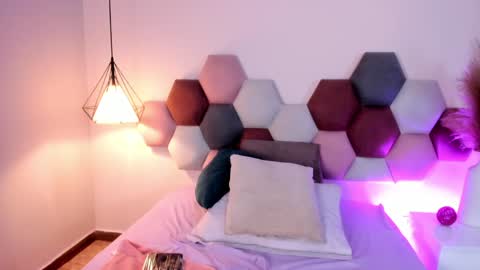 Snapshot of laragoldd chatting on December 31, 2024, 9:50 pm Lara Gold online show from December 31, 2024, 9:50 pm