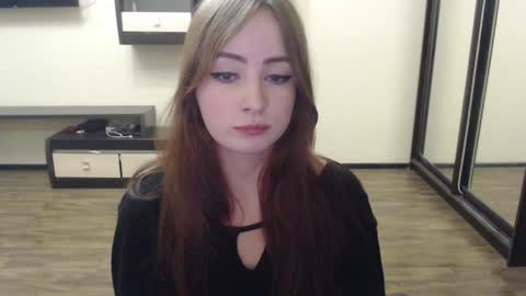 Laralianna online show from December 11, 2024, 4:20 pm