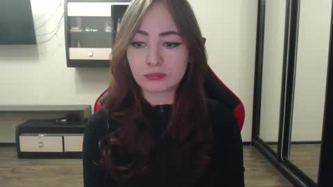 Laralianna online show from February 9, 2025, 12:08 pm