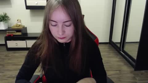 Laralianna online show from September 12, 2025, 12:44 am